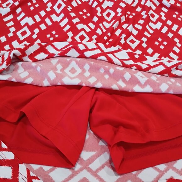 Susan Graver Red and White Print Skort Size 1X - Picture 2 of 4